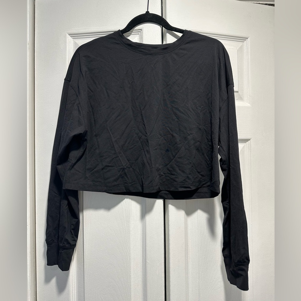 Lululemon muscle love long sleeve, black, size 6